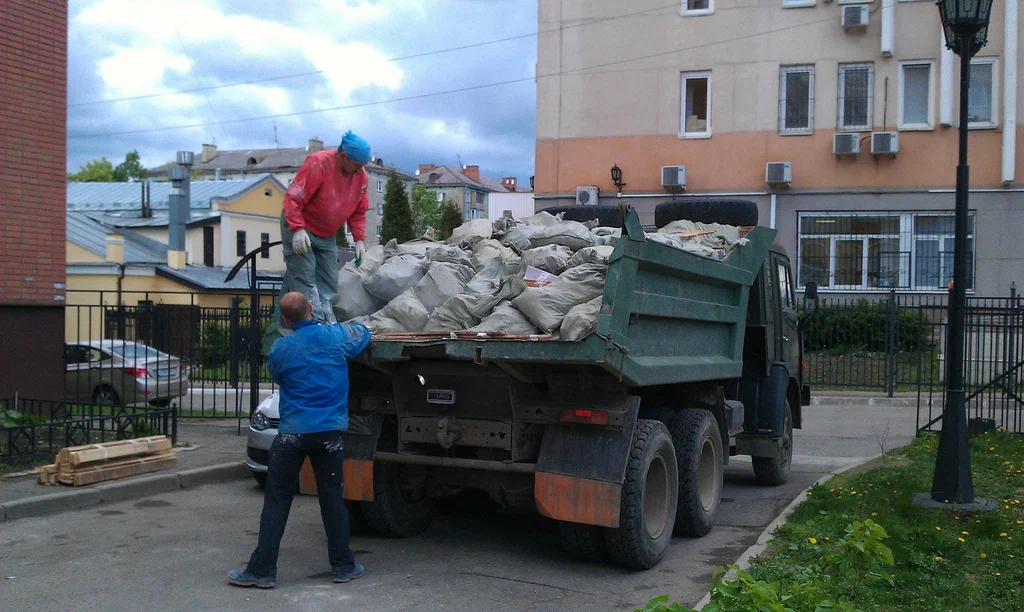 Вывоз строительного мусора в Ростове-на-Дону от 1669 руб. – ПроМусор
