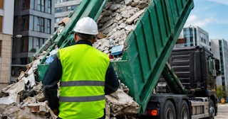 Вывоз строительного мусора в Ростове-на-Доне: услуги лицензированной компании — ПроМусор